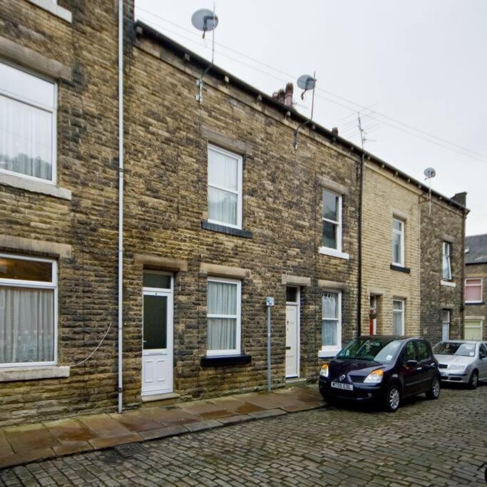 Sleeps 5 - 3 Bedrooms - Walk To The Square Hosted Happy Valley Cast Hebden Bridge Zewnętrze zdjęcie