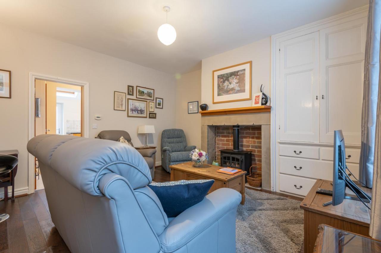 Sleeps 5 - 3 Bedrooms - Walk To The Square Hosted Happy Valley Cast Hebden Bridge Zewnętrze zdjęcie