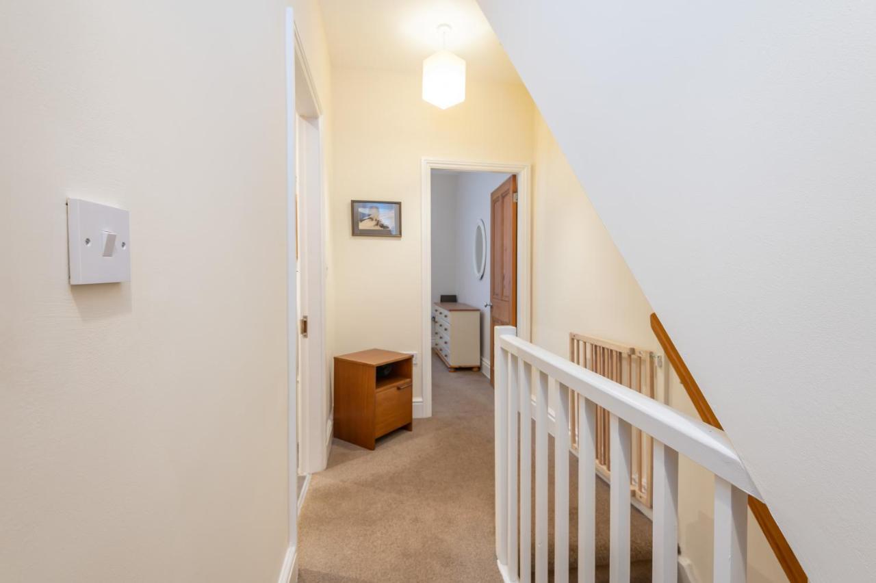 Sleeps 5 - 3 Bedrooms - Walk To The Square Hosted Happy Valley Cast Hebden Bridge Zewnętrze zdjęcie