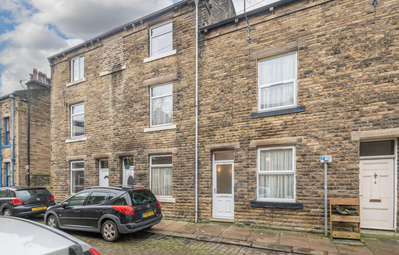 Sleeps 5 - 3 Bedrooms - Walk To The Square Hosted Happy Valley Cast Hebden Bridge Zewnętrze zdjęcie